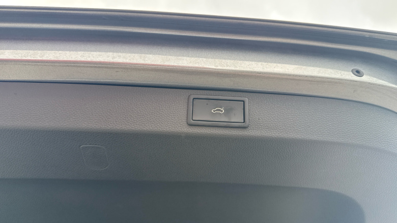 Skoda Karoq 1.5 TSI SE L 5dr DSG Petrol Estate